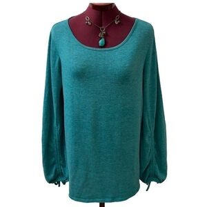 EUC Easel Women’s Oversized Turquoise Knit Sweater Scoop Neck Long Sleeves
